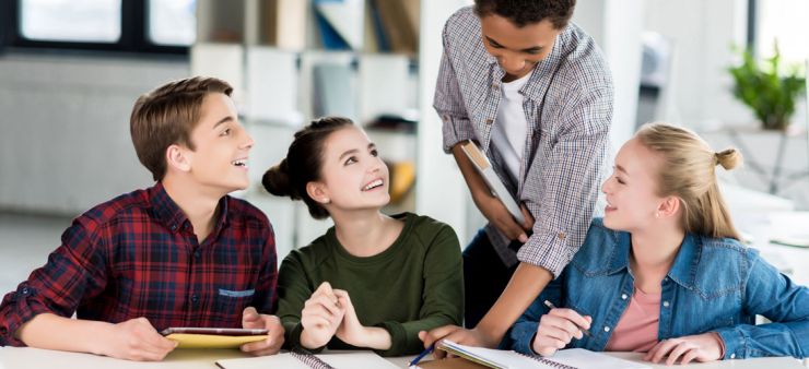 کلاس زبان انگلیسی برای نوجوانان رشت