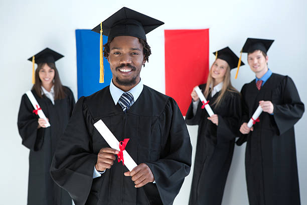 اخذ پذیرش تحصیلی فرانسه